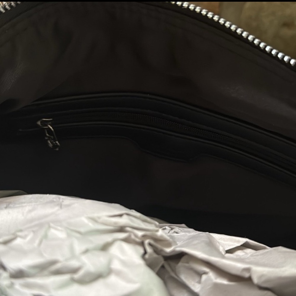 Valentino Orlandi Puffer Messenger Bag - Picture 7 of 7